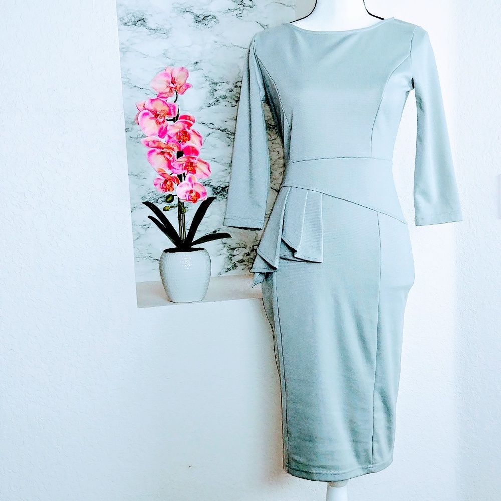 Viwenni Form-Fitting Gray Sheath Dress